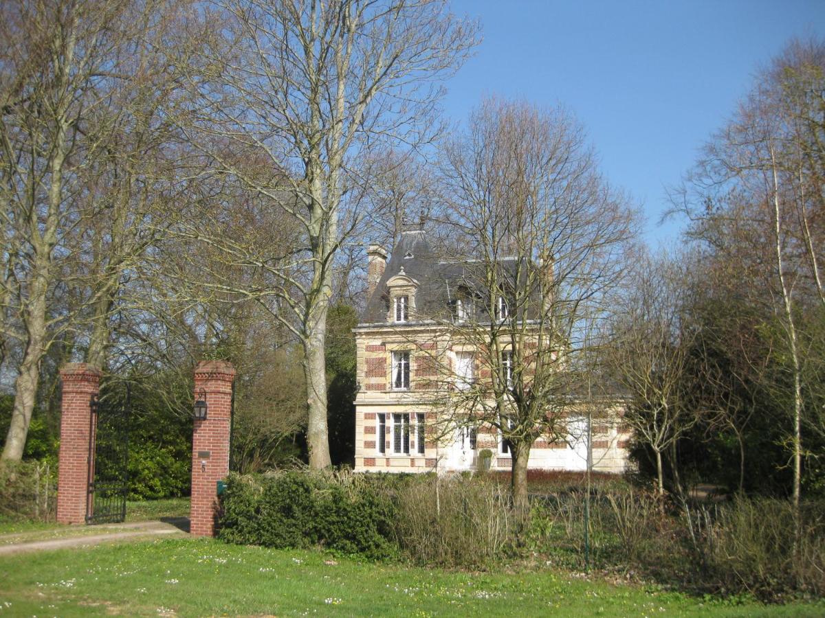 Château de Launay Méry-Corbon Exterior foto